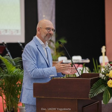 Pleidooi voor een in het gewone leven verwortelde ethiek