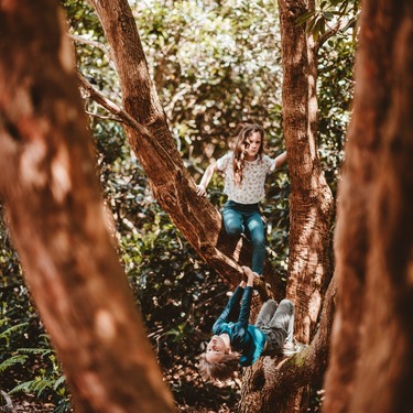 Iemand op diens mens-zijn wijzen: Over het gesprek tussen pedagogiek en theologie